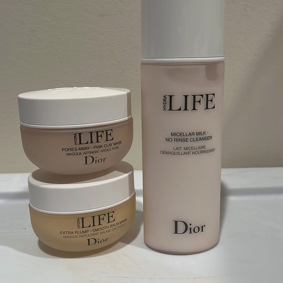 Brand new Dior skincare bundle. - Picture 2 of 4